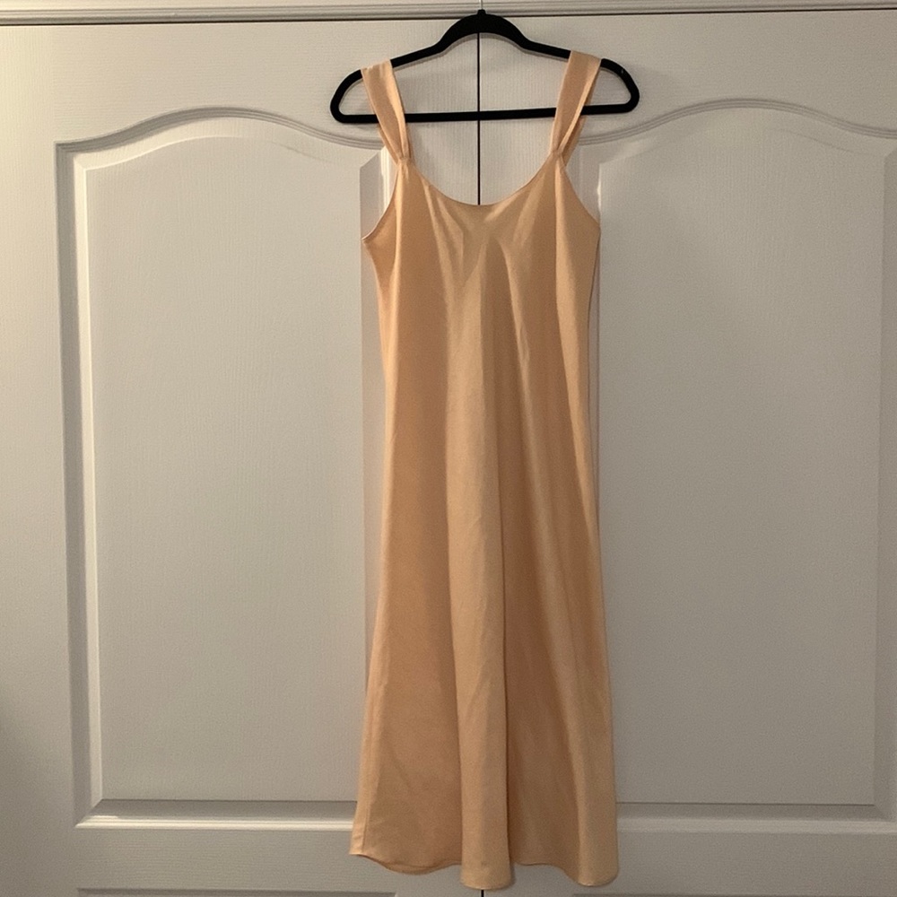 EUC Natori lounge dress